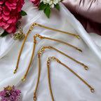 SHARALLE Gold-Tone Necklace Back Chain With Hooks - Pack of 4 detail photo 5 showing backrope dori, hooks, tassels and neckl...