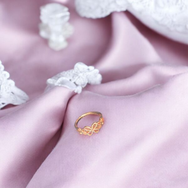 rose gold ring